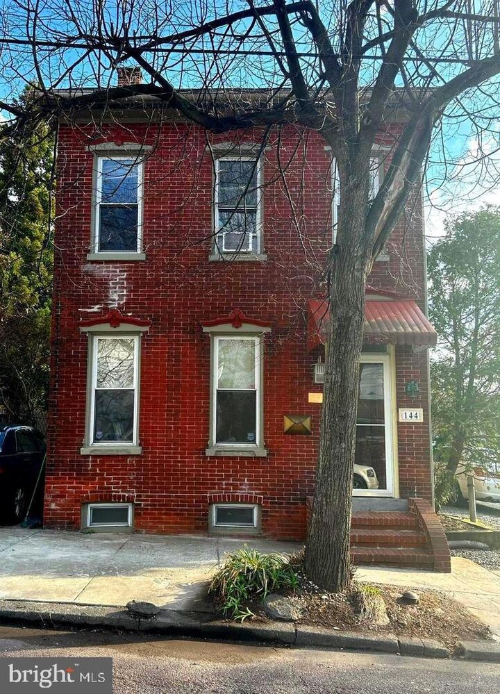 Property Photo:  144 Beech Street  PA 19464 