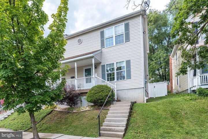 Property Photo:  667 Walnut Street  PA 19464 