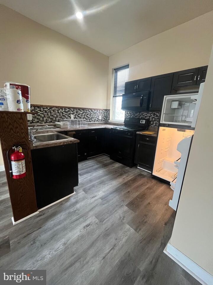 Property Photo:  334 S Broad Street 3  NJ 08611 