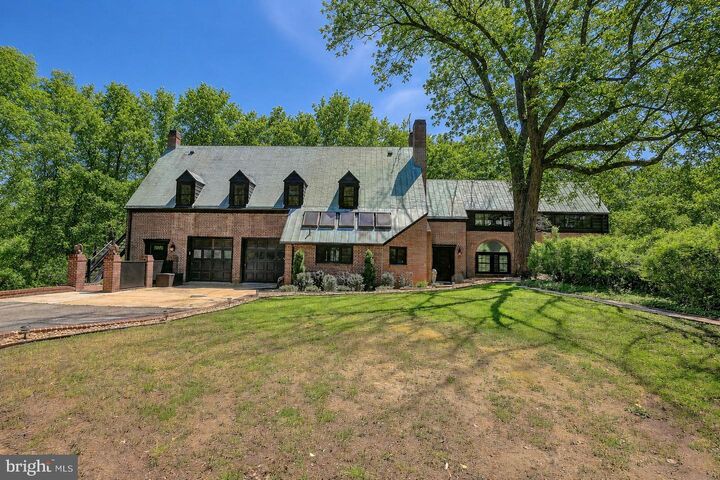 Property Photo:  1040 White Sands Drive  MD 20657 