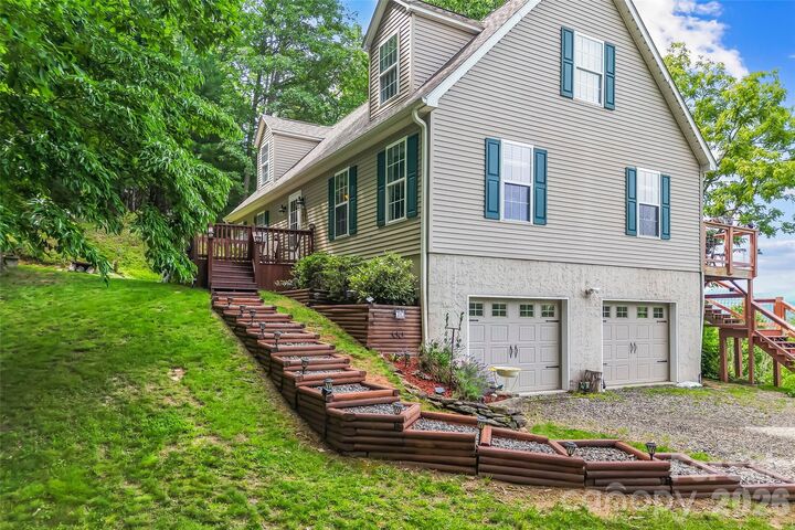 Property Photo:  70 Heslar Way  NC 28753 
