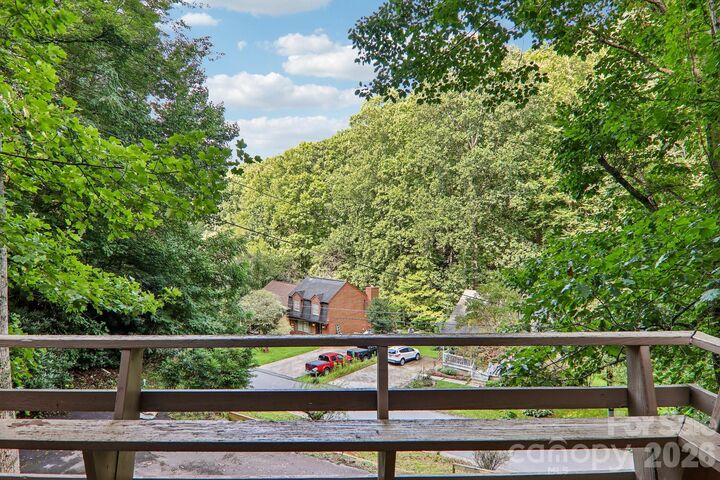 Property Photo:  330 Riddle Cove Road  NC 28751 