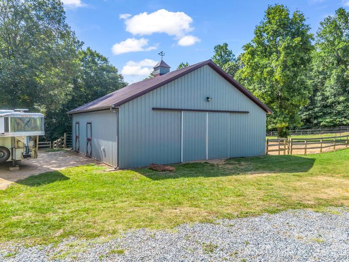 Property Photo:  271 Collinsville Road  NC 28722 