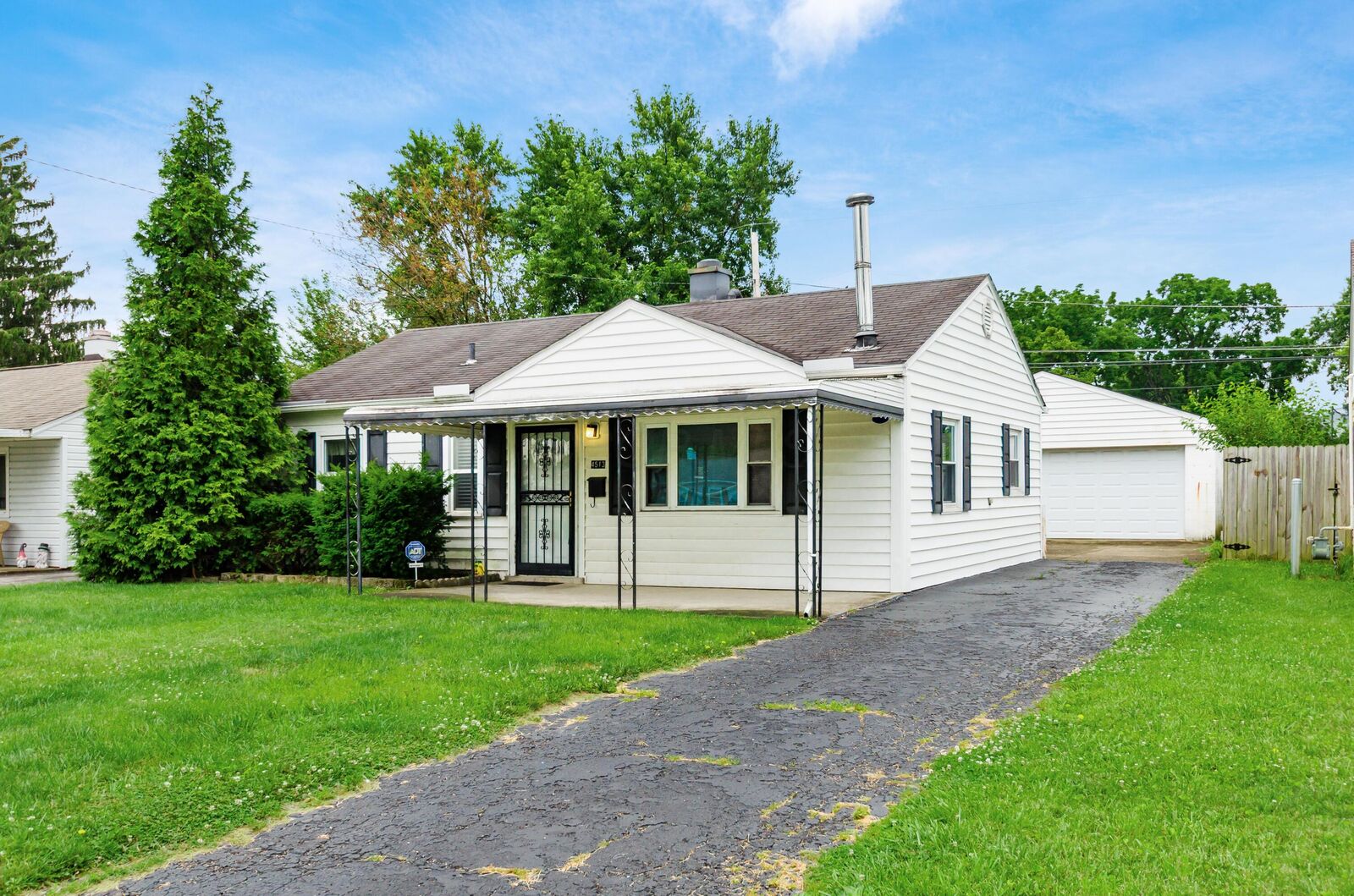Property Photo:  4513 Saint Ann Lane  OH 43213 