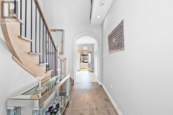 Property Photo:  307 Hinton Terrace  ON L9E 1C8 