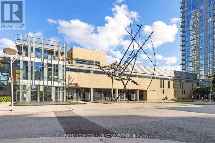 Property Photo:  3 Navy Wharf Court 2205  ON M5V 3V1 