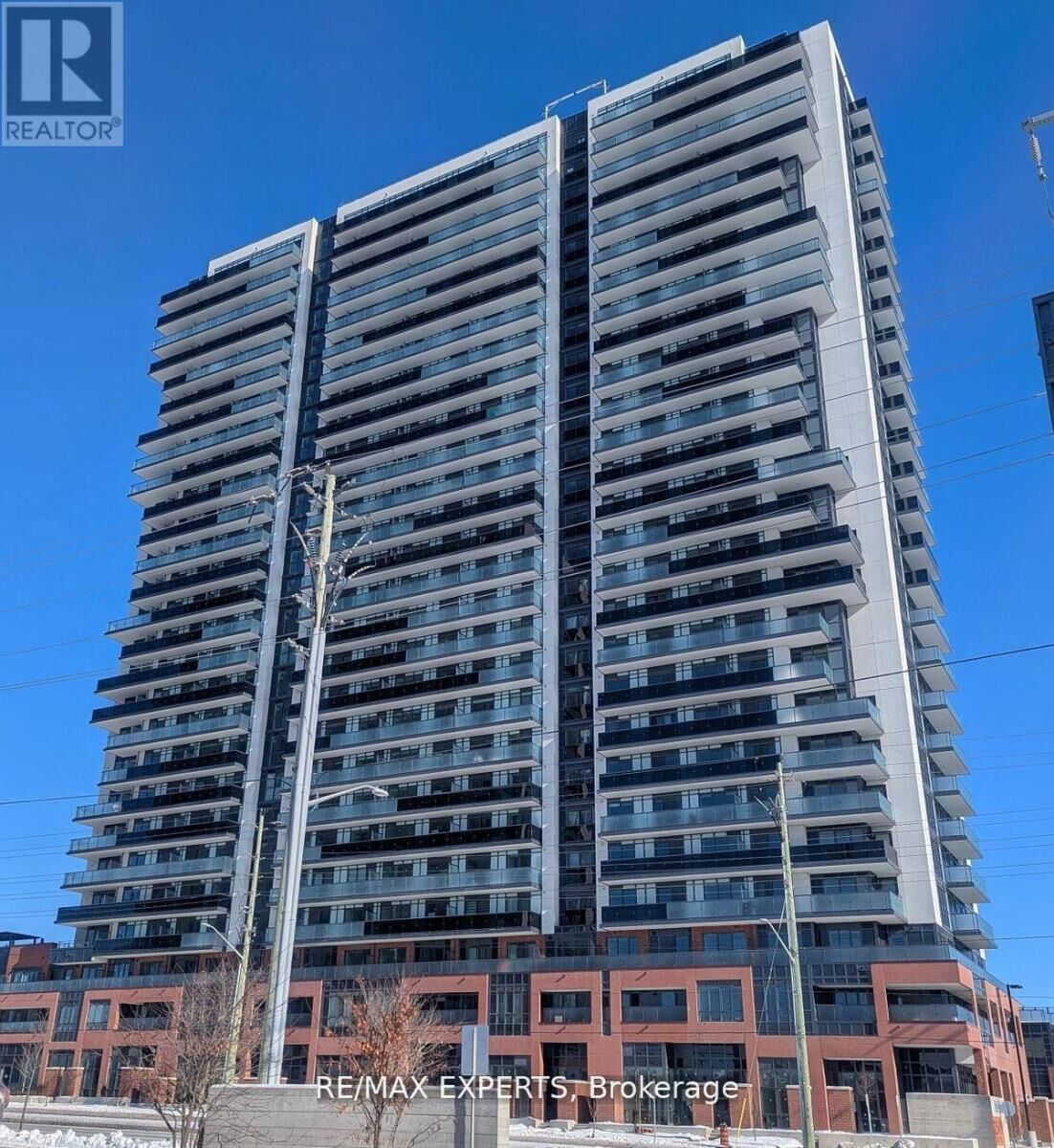 Property Photo: 2545 Simcoe Street North 2414 ON L1L 0W3