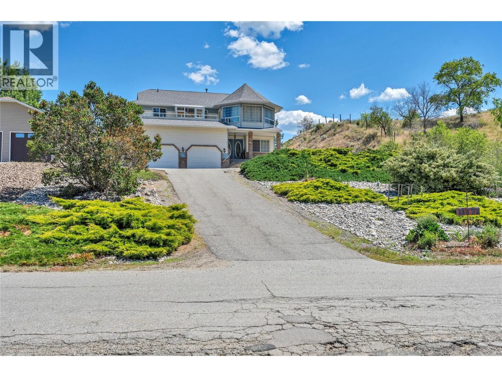 Property Photo: 11771 Harris Road BC V0H 1Z7
