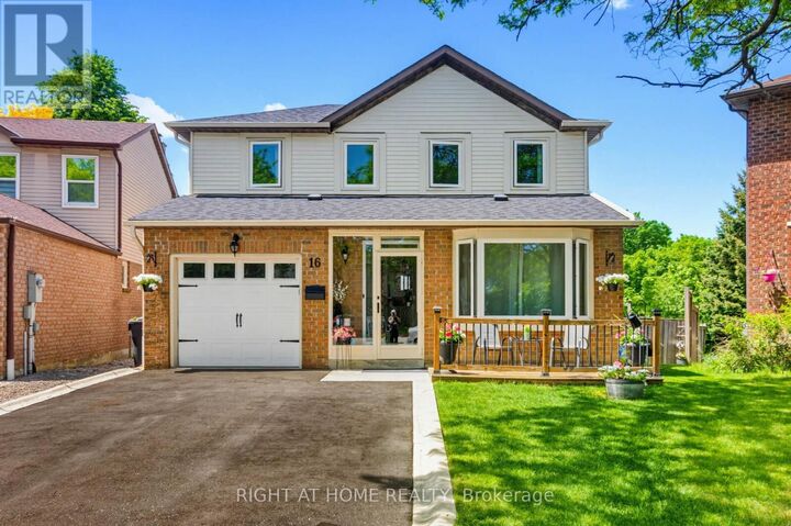 Property Photo: 16 Marengo Court South ON L6S 4H6