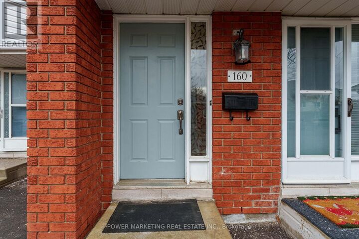 Property Photo:  160 Rushford Private  ON K1T 3C8 