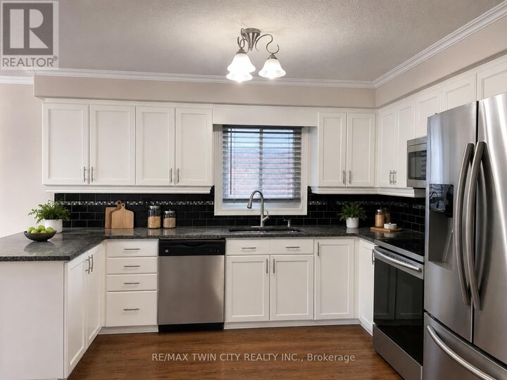 Property Photo:  530 Peach Blossom Court  ON N2E 3Z8 