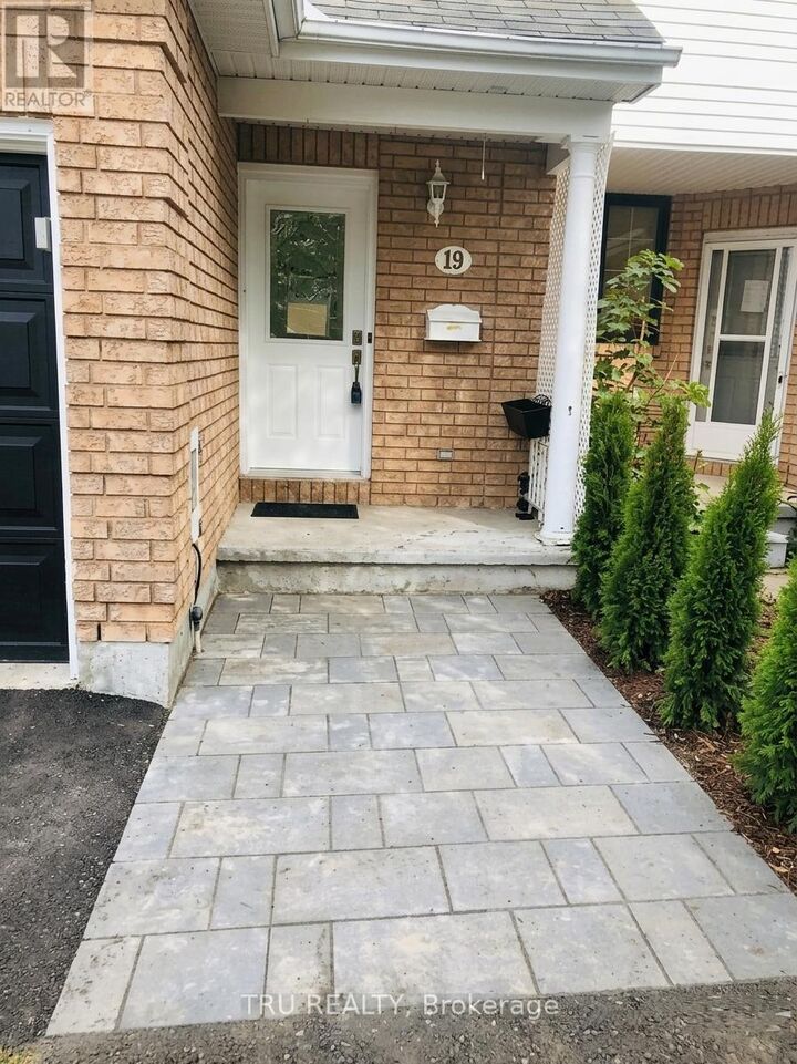 Property Photo: 19 Mountshannon Drive ON K2J 4B8
