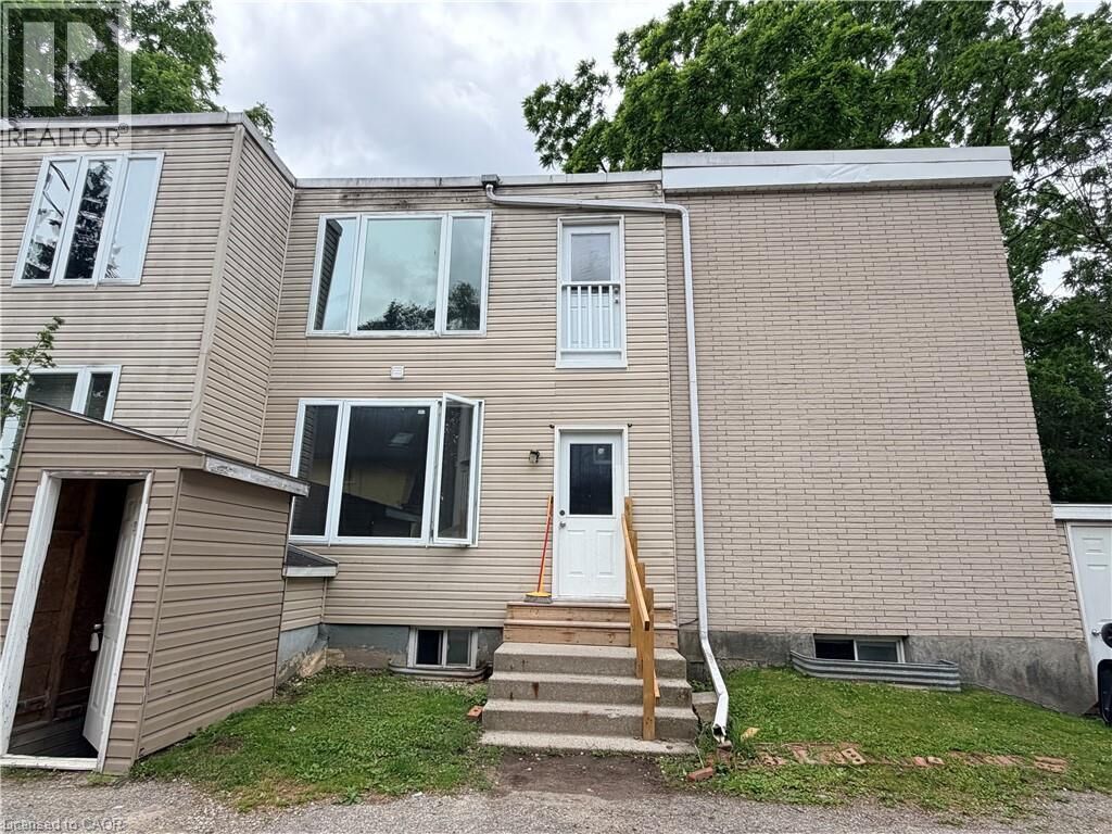 Property Photo: 74 William Street West 4 ON N2L 1J7