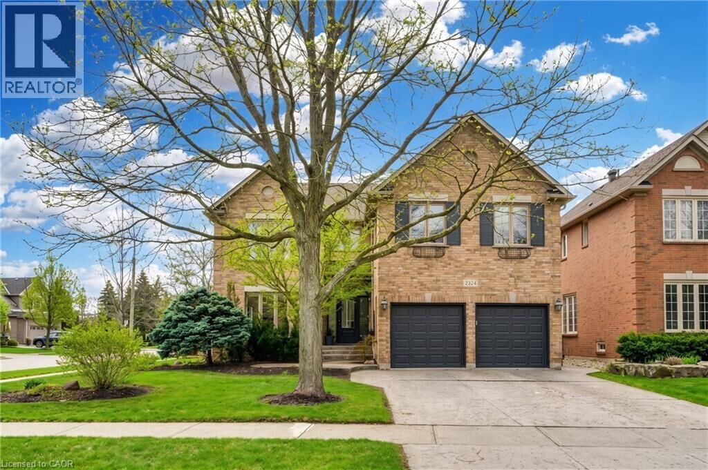 Property Photo:  2324 Hilltop Lane  ON L6M 3M8 