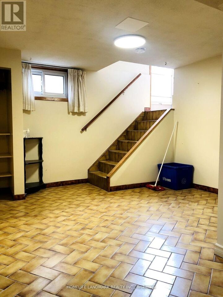 Property Photo:  8 Plainfield Road Bsmt  ON M9N 1G7 
