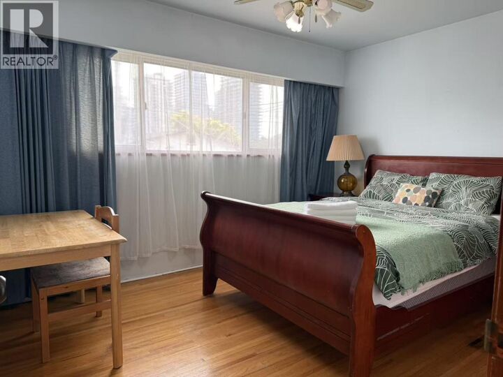Property Photo:  380 W 62nd Avenue  BC V5X 2E3 