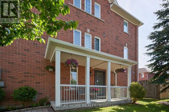 Property Photo: 271 Richvale Drive South 24 ON L6Z 4W7