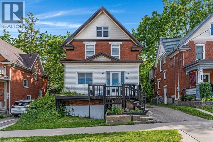 91 Charles Street East — photo 1