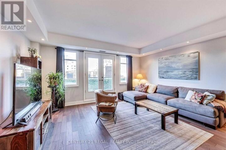 Property Photo:  500 Richmond Street West Ph24  ON M5V 3N4 