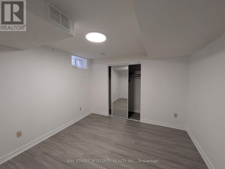 Property Photo:  Lower 37 Sandham Crescent  ON L3S 4J7 