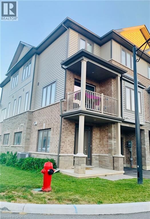 Property Photo:  77 Diana Avenue 118  ON N3T 0R6 