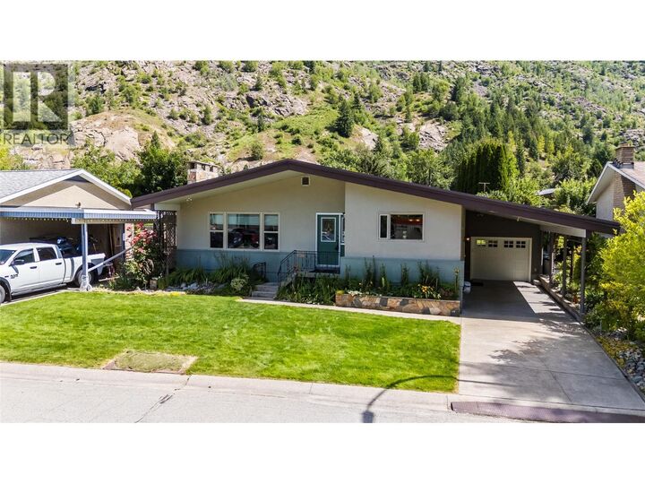 Property Photo: 3651 Carnation Drive BC V1R 2W5