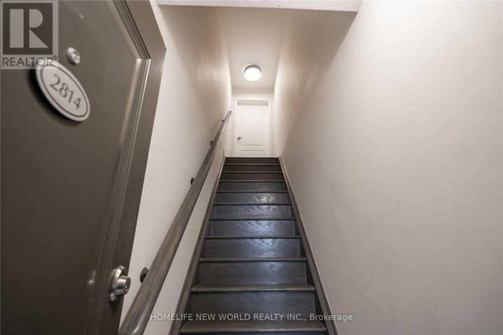 Property Photo: 21 Westmeath Lane 2814 ON L6B 1N5