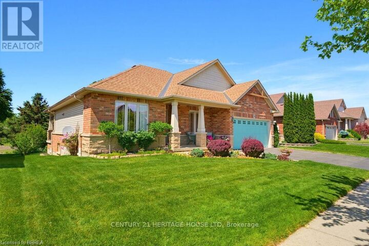 Property Photo: 30 Cobblestone Drive ON N3L 4G1