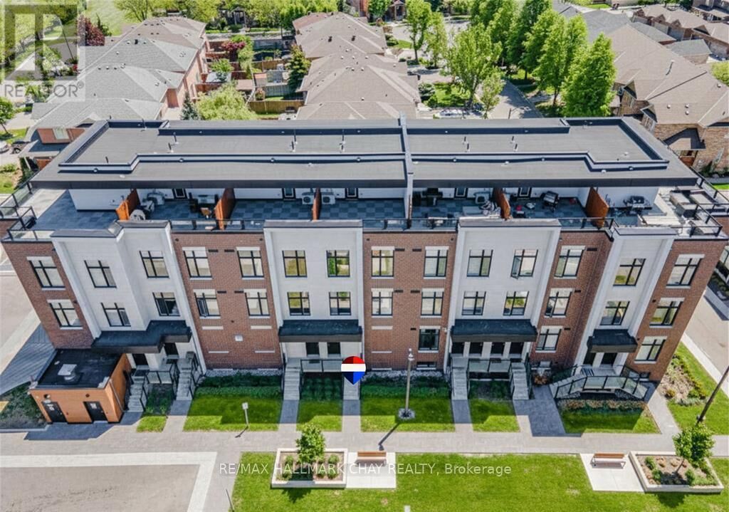 Property Photo: 9570 Islington Avenue 227 ON L4H 4Z5