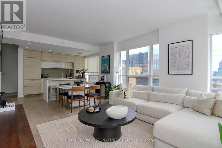 Property Photo: 88 Scott Street 1809 ON M5E 0A9