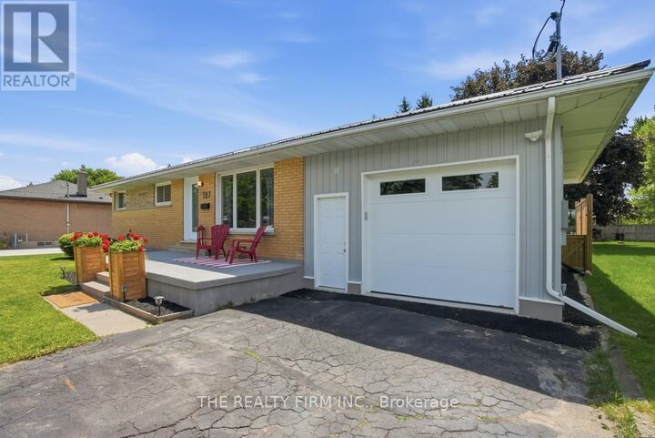 Property Photo: 187 Byron Street ON N0M 2M0