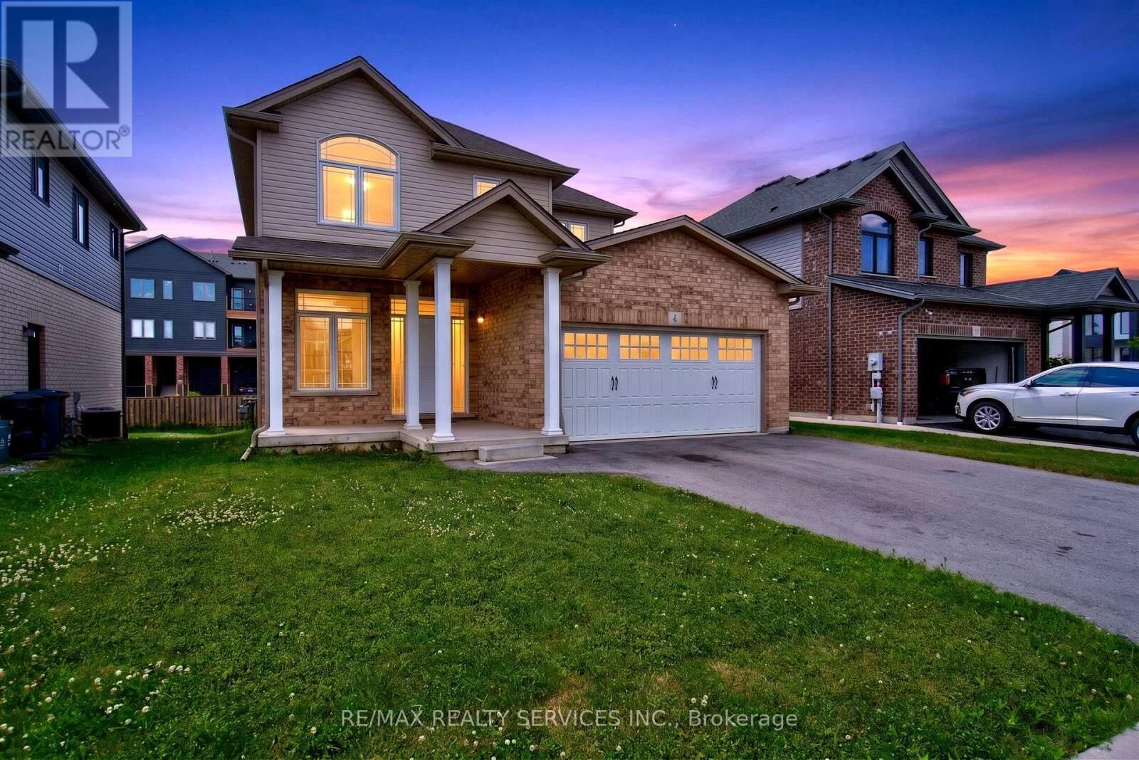 Property Photo:  4 Bergenstein Crescent  ON L3E 0G7 