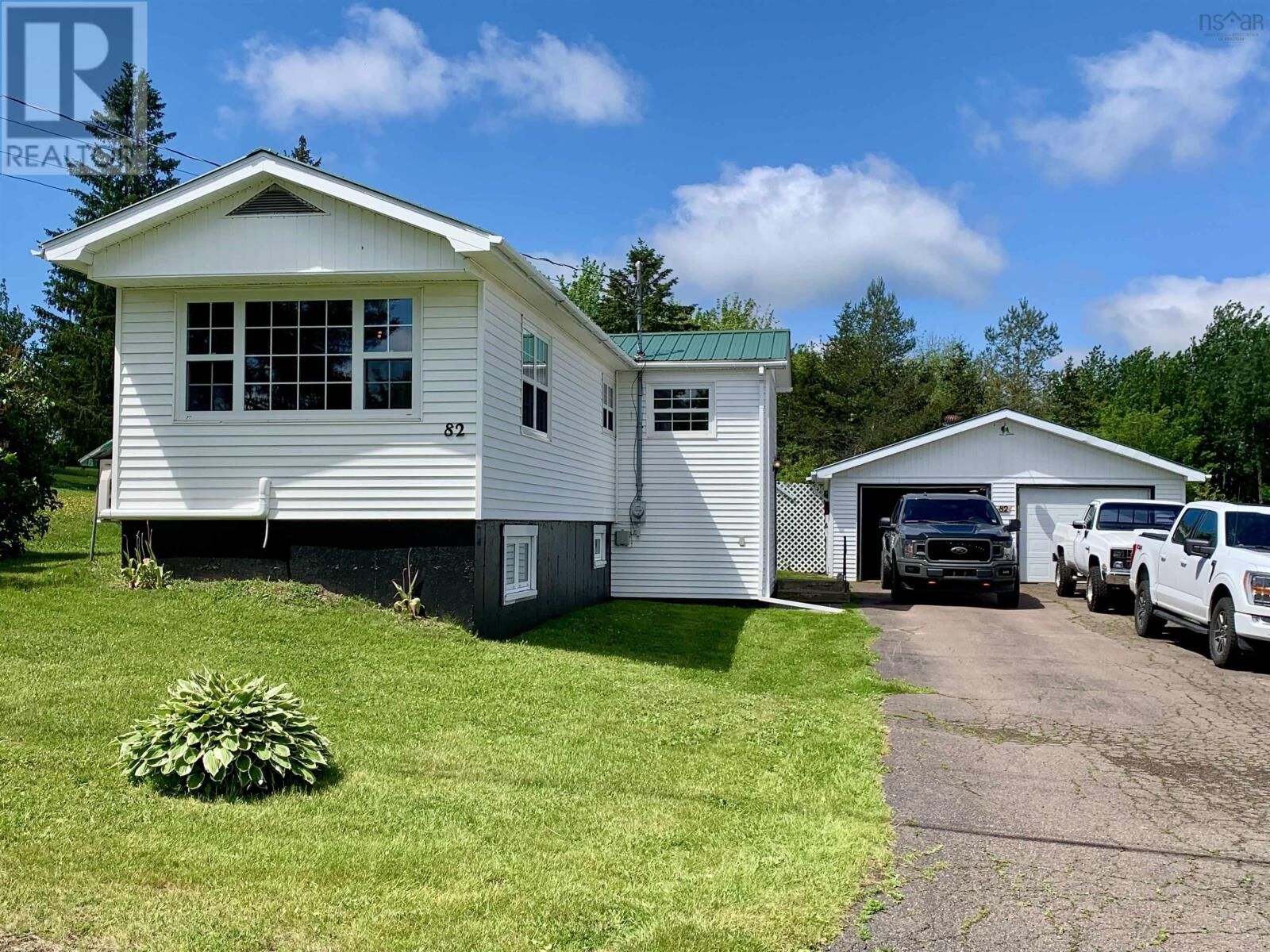 Property Photo:  82 Wolsley Street  NS B0M 1X0 