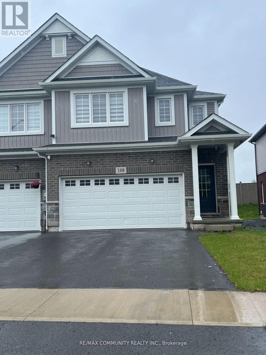 Property Photo:  189 Bur Oak Drive  ON L2V 0L7 