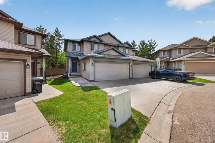 Property Photo:  21 Summerwood Drive 229  AB T8H 0C5 