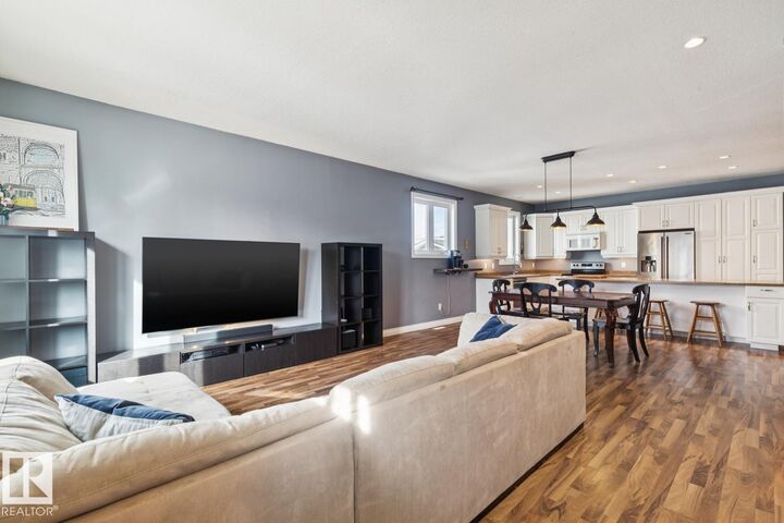 Property Photo: 11118 72 Avenue NW AB T6G 0B2