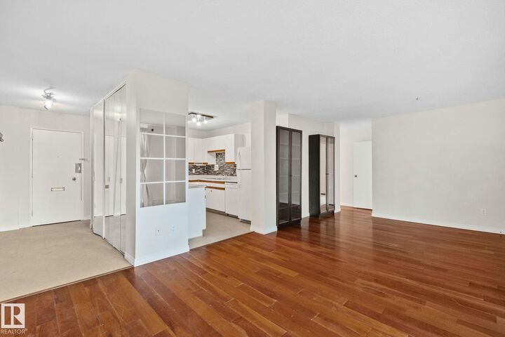 Property Photo:  9940 112 Street NW 205  AB T5K 1L8 
