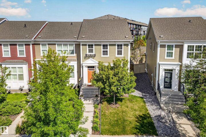 2821 Maple Way NW — photo 1