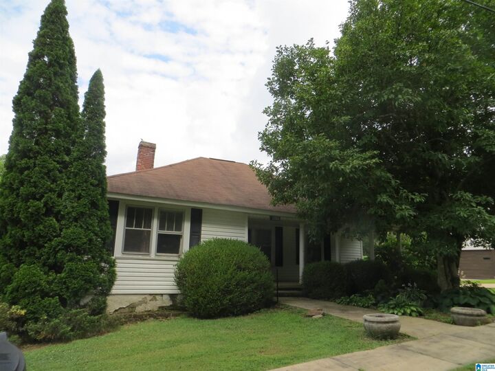 Property Photo:  1306 Fowler Avenue  AL 35904 