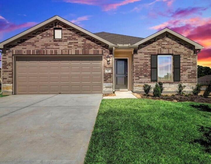 Property Photo: 261 Gallant Front Trail TX 77354