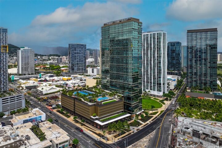 Property Photo:  333 Ward Avenue 3915  HI 96814 