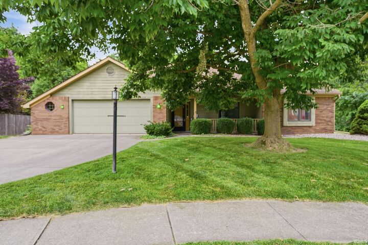 Property Photo:  11116 Pine Orchard Cove  IN 46845-1800 