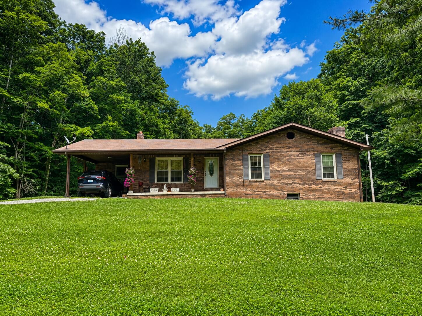 Property Photo: 13019 Kentucky 70 KY 42566