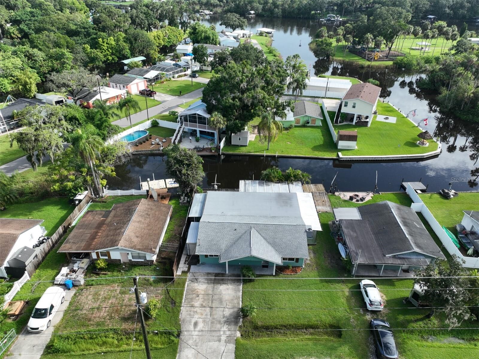 Property Photo: 10922 Park Drive FL 33569