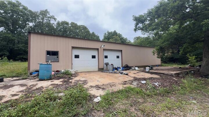 Property Photo: 24315 E Highway 32 MO 65536