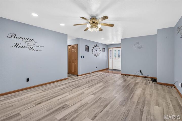 Property Photo:  304 Rosebud Street  MO 63601 