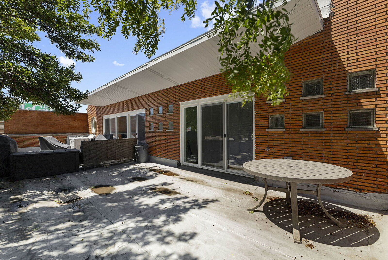 Property Photo:  9950 S Western Avenue 2N  IL 60643 