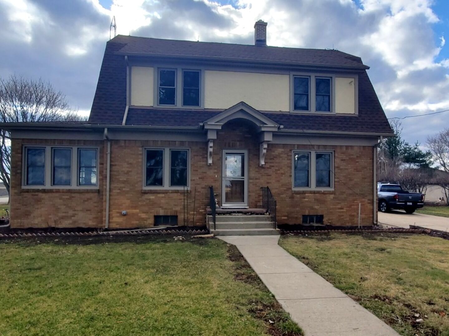 Property Photo: 310 Genoa Road IL 60135