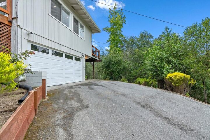 Property Photo: 29 Kendall Lane CA 95066