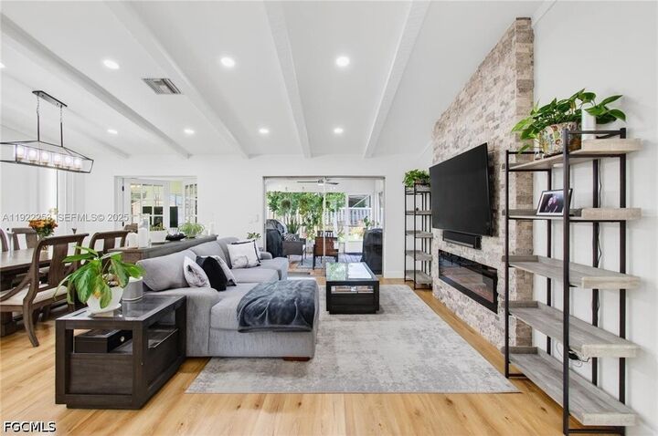 Property Photo: 10763 Shady Pond Lane FL 33428